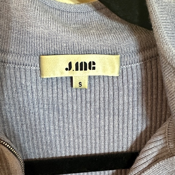 Women's Lavender Ribbed Crop Top - Picture 2 of 6